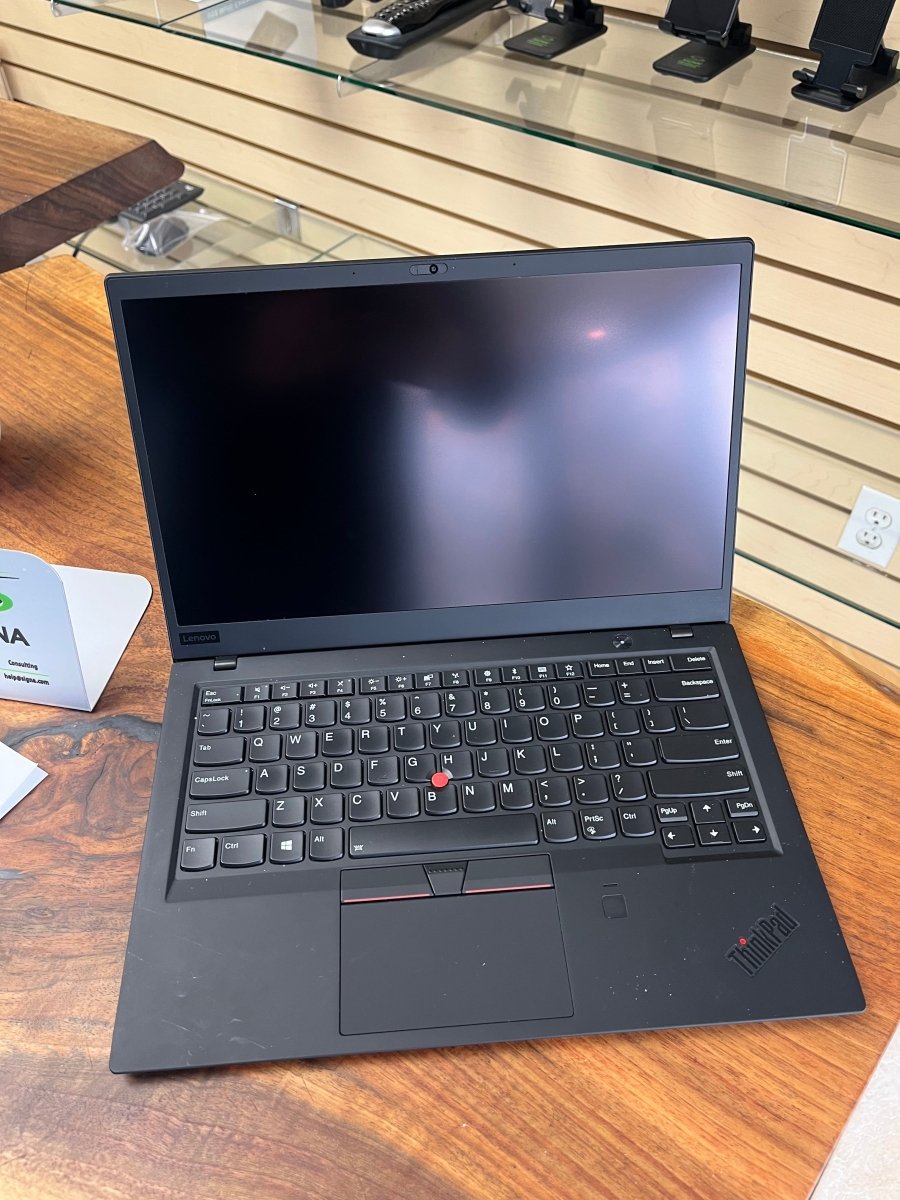 Refurbished Lenovo X1 Carbon 14" Intel 8th gen i5, 8GB DDR4, 512GB SSD - Signa