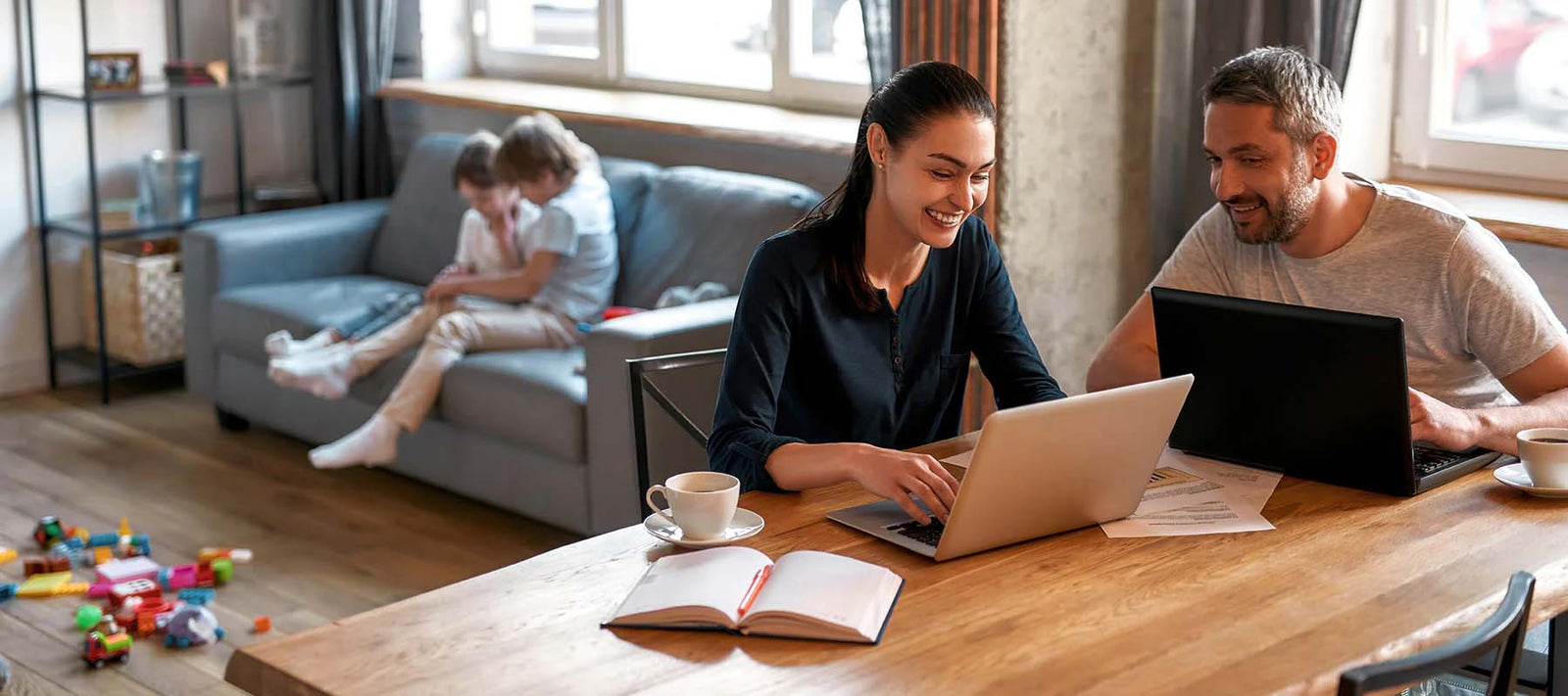 Rolling in to 2024 with Toronto's most affordable laptops for home and office picture
