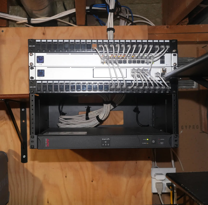 In-Home or On-Site IT Consultation and Computer Services for Businesses and Homes in Toronto Options Onsite Computer Service Repair - Signa